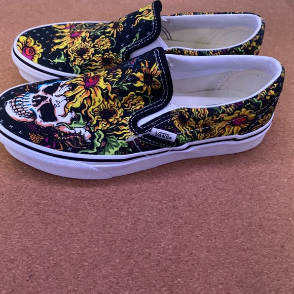 Vans - Picture 4 of 4
